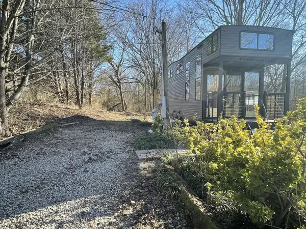 307 County Road 890, Etowah, TN 37331