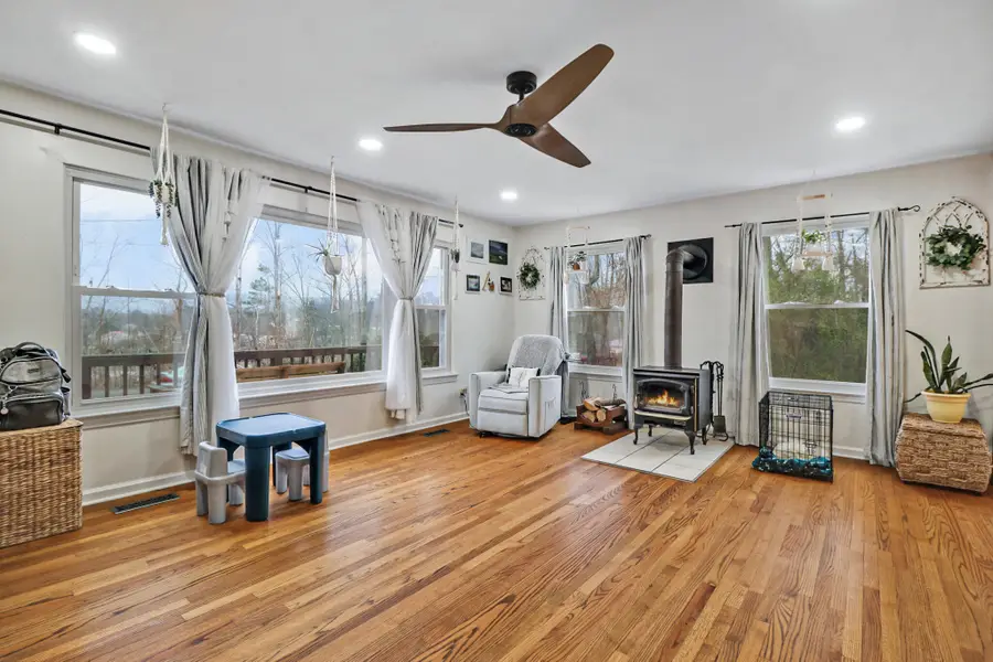 310 Scenic Drive, Dayton, TN 37321 - Image #2