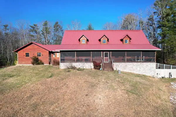 180 Mcjunkin Road, Tellico Plains, TN 37385
