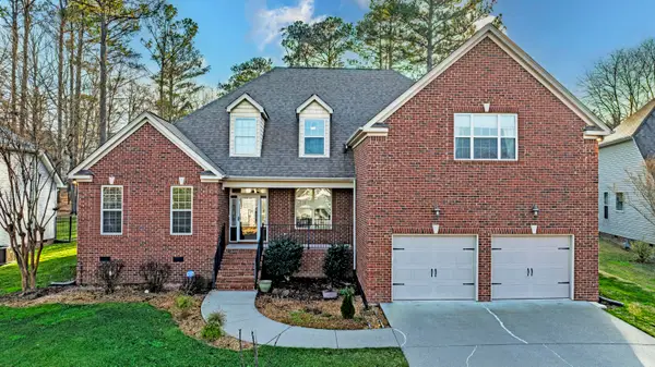 7816 Steppingstone Lane, Ooltewah, TN 37363