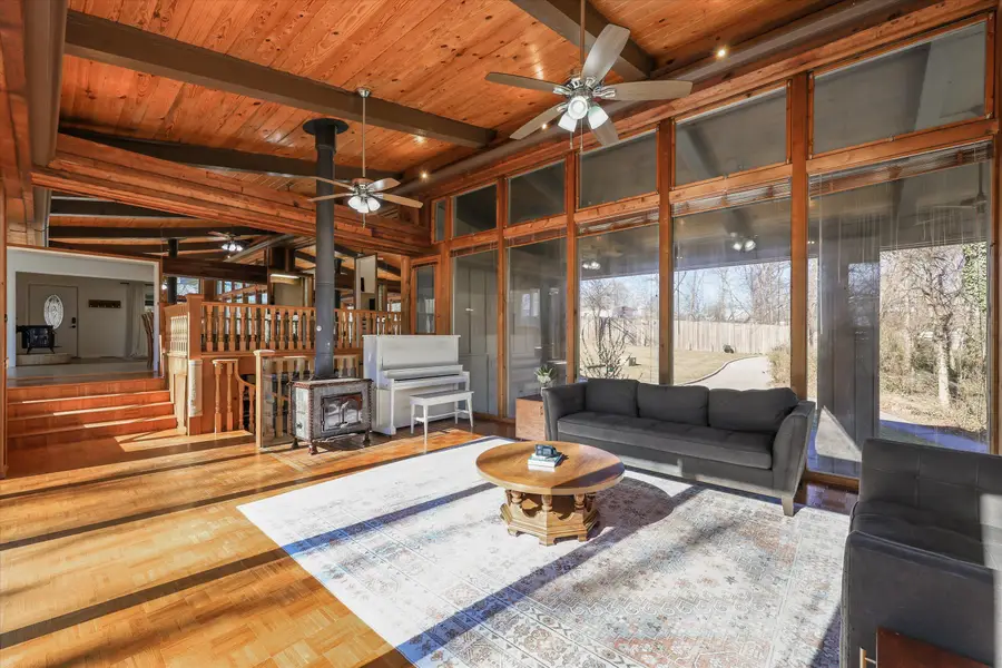 565 Hillcrest Circle, Etowah, TN 37331 - Image #3