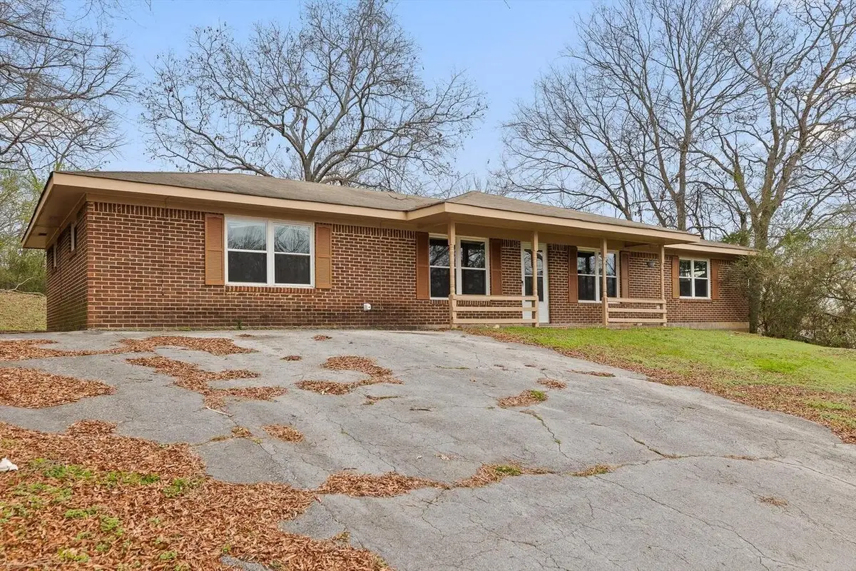 5041 Shoals Lane, Chattanooga, TN 37416 - Image #1