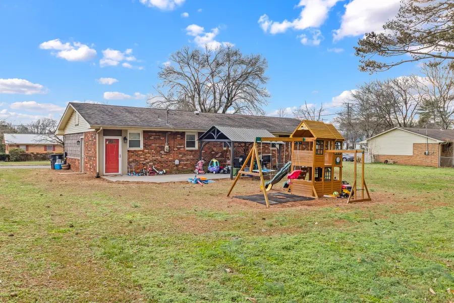 1222 Miami Street, Athens, TN 37303 - #3