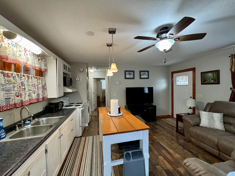 811 Holly Glen Lane, Decatur, TN 37322 - Image #3