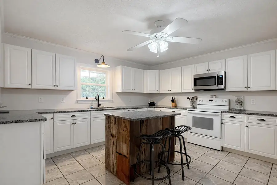 1680 Doc Loy Road, Grandview, TN 37337 - Image #3