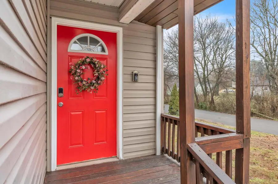 922 Barnabas Street, Athens, TN 37303 - #3