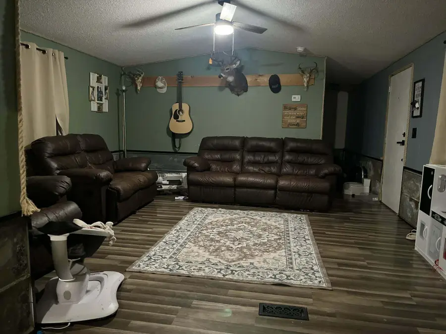 25 Myers Loop Road, Pikeville, TN 37367 - #2