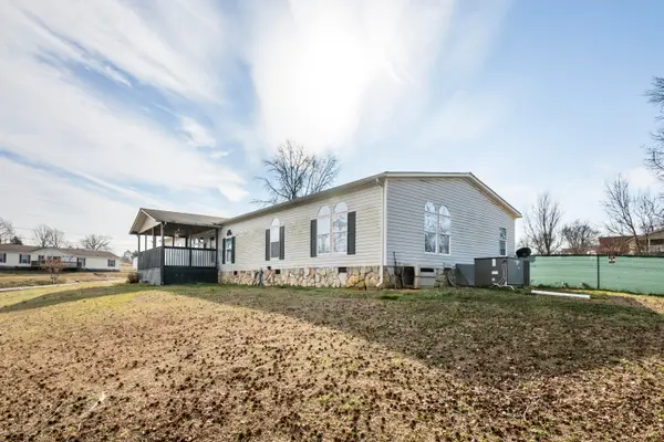 275 Falcon Circle, Chatsworth, GA 30705