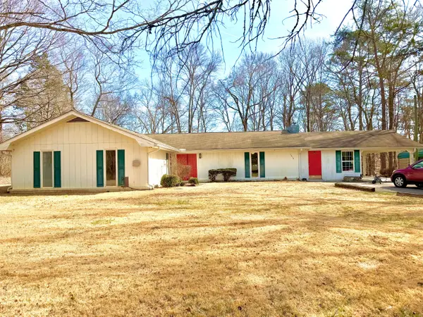 1015 Long Mill Road, Athens, TN 37303