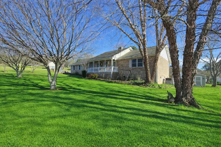 100 Northwestern Avenue, Athens, TN 37303 - #3