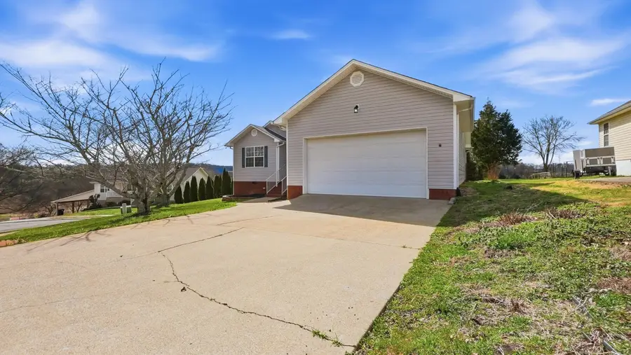 242 Mulberry Lane Ne, Cleveland, TN 37312 - #3