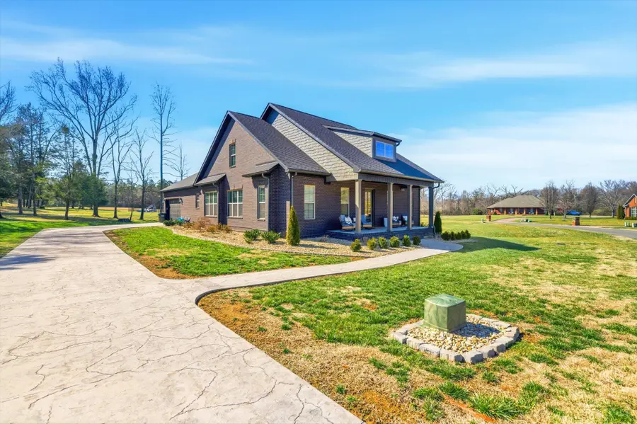 126 Black Bear Cove Road, Englewood, TN 37329 - #2