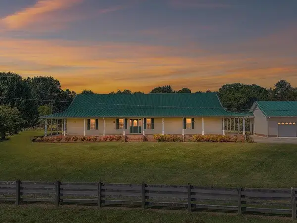 1597 Beaverdale Road Ne, Dalton, GA 30721