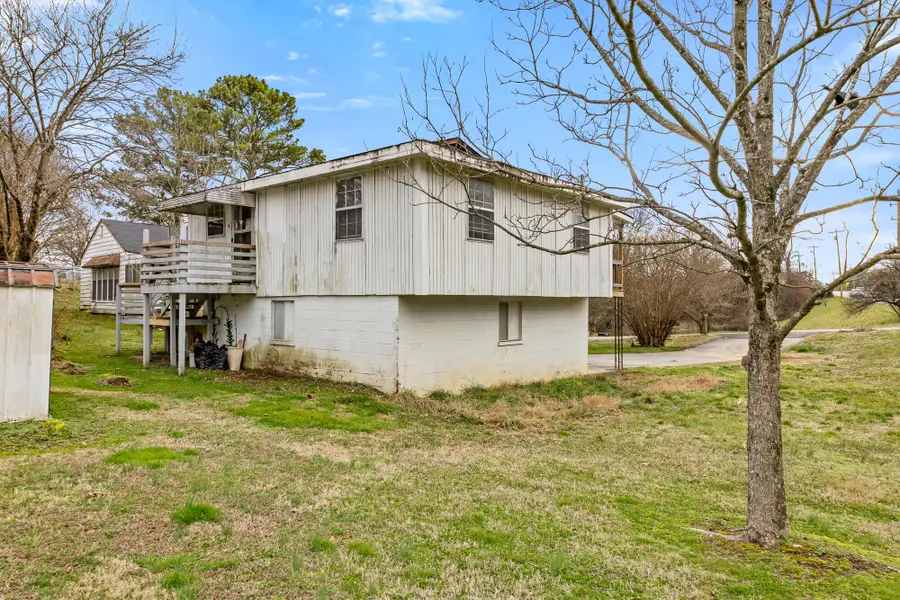 527 N Kilgore Street, Athens, TN 37303 - #3