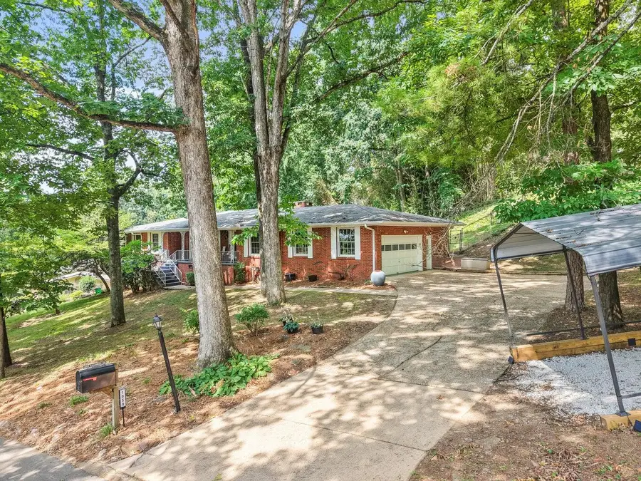 1059 Balmoral Drive, Signal Mountain, TN 37377 - #3