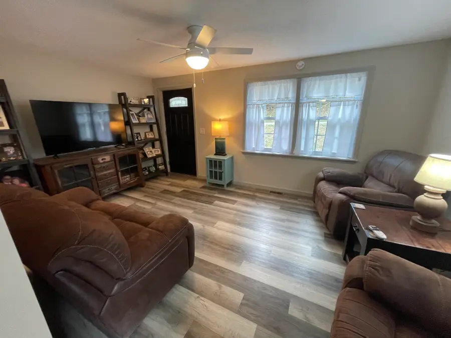 613 Clark Street, Athens, TN 37303 - #3