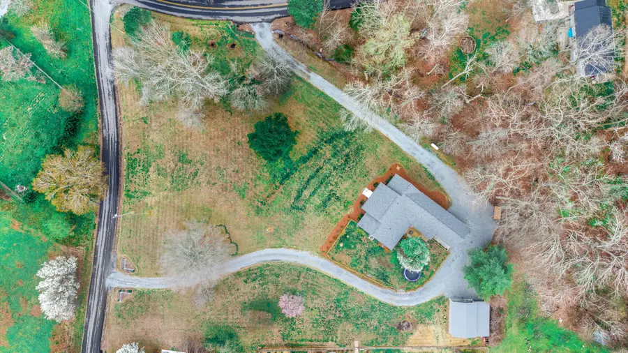 340 N Mouse Creek Road Nw, Charleston, TN 37310 - #3