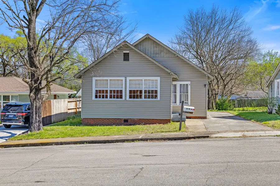 819 Washington Avenue, Etowah, TN 37331 - #2