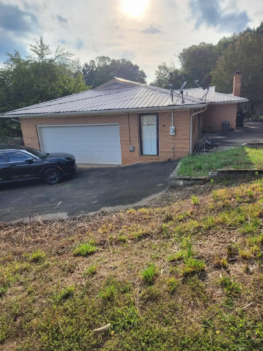 310 Hill Top Drive, Niota, TN 37826 - #3