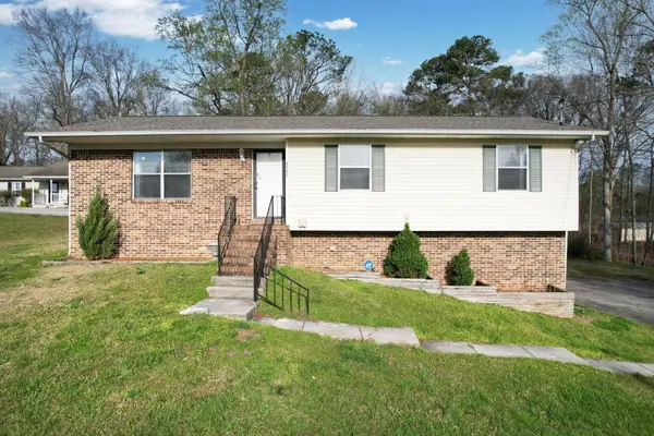 4665 Ridgeview Avenue Nw, Cleveland, TN 37312