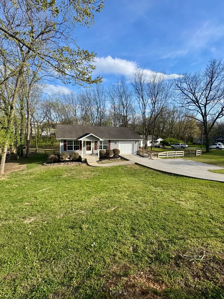 111 Oak Street, Athens, TN 37303 - #3