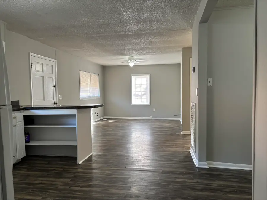 3001 Henderson Avenue Nw, Cleveland, TN 37312 - #3
