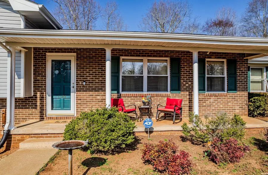 1107 Brentwood Drive, Etowah, TN 37331 - #3