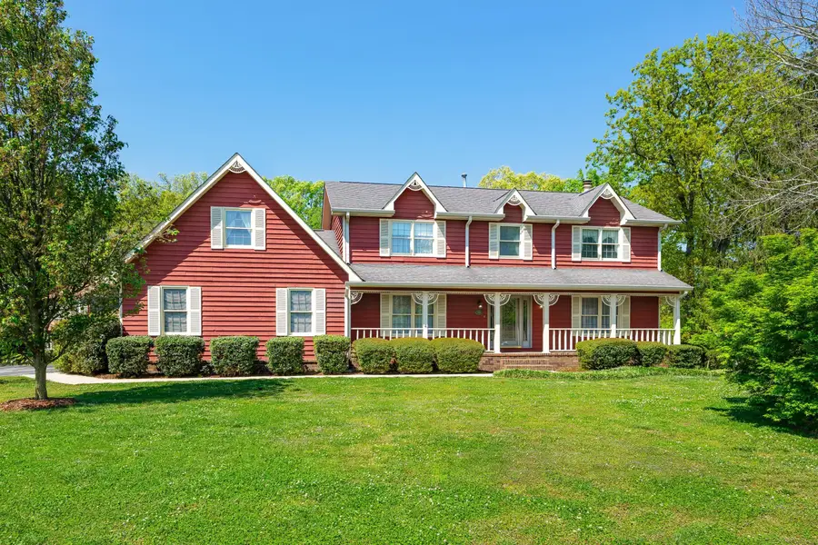 1905 Woods View Court, Hixson, TN 37343 - #2