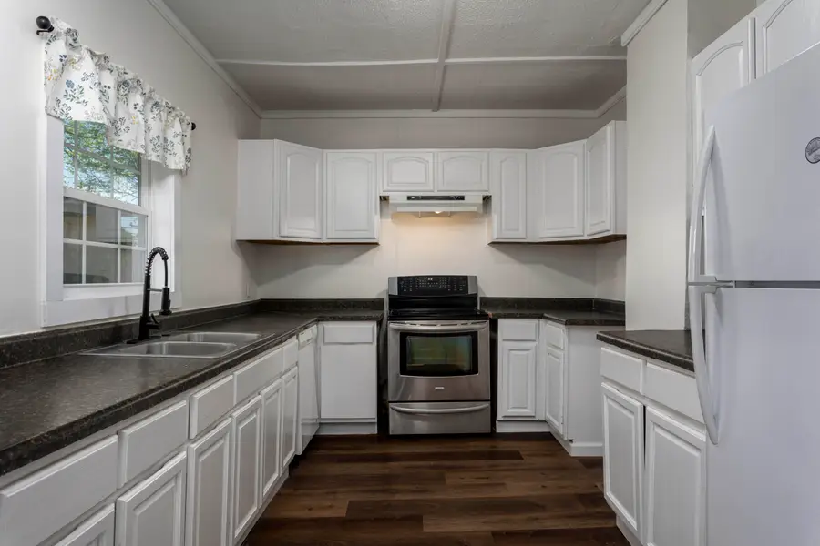 723 Washington Avenue, Etowah, TN 37331 - #3