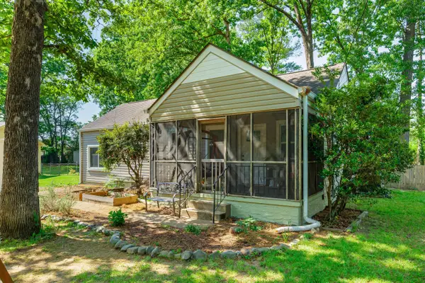 5000 Golfview Drive, Chattanooga, TN 37411