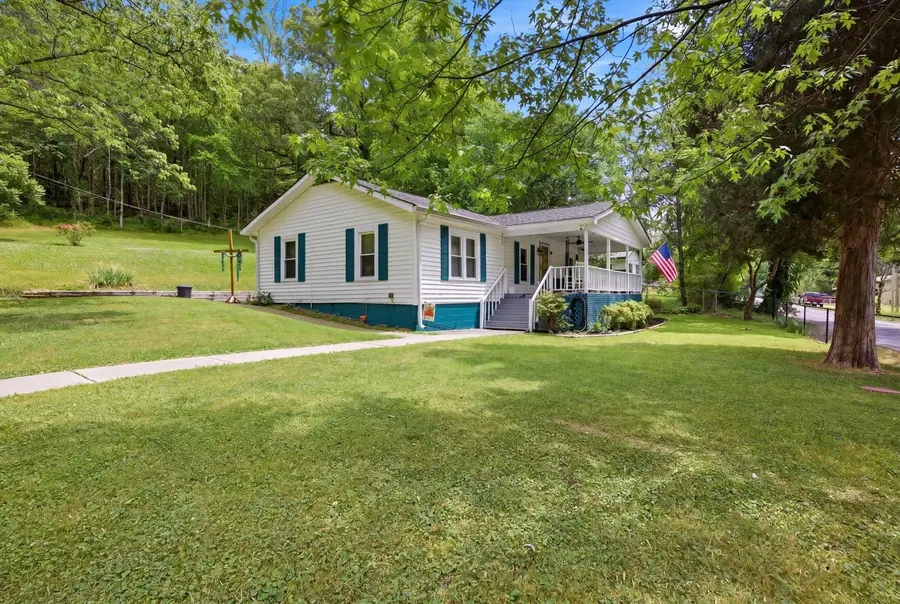 309 W Schmitt Road, Rossville, GA 30741 - #2