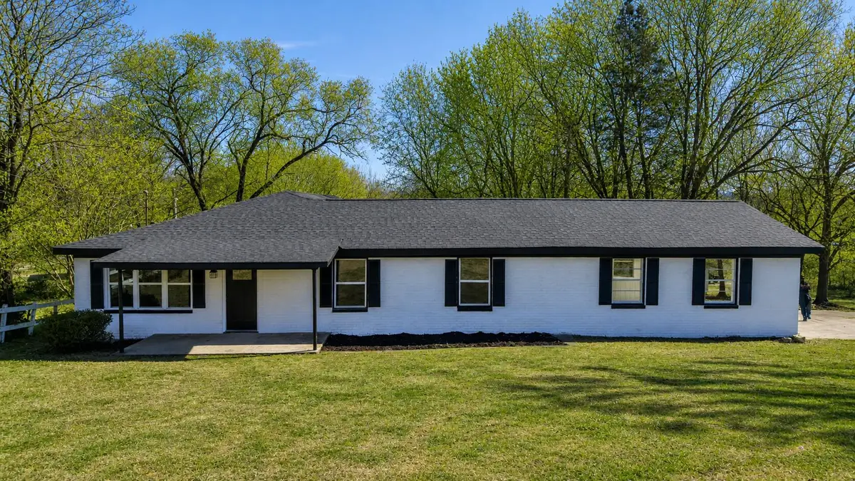 711 Walter, Athens, TN 37303 - #1