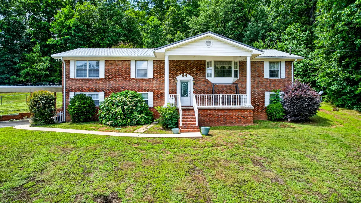 5033 Frontage Road Nw, Cleveland, TN 37312 - #1