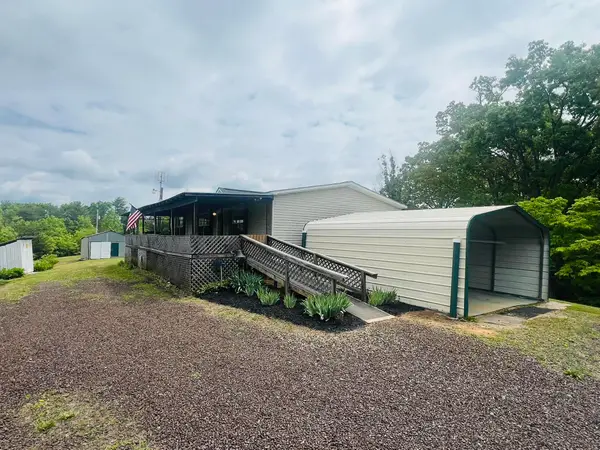 105 Lola Drive, Farner, TN 37333