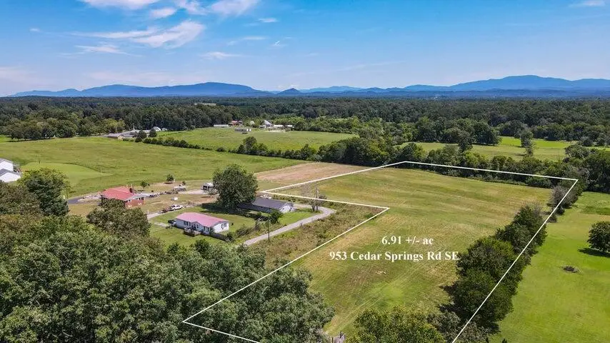 953 Cedar Springs Road Se, Cleveland, TN 37323 - #2