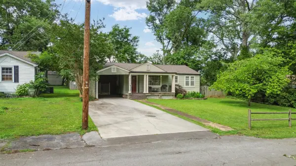 902 Sunset Avenue Nw, Cleveland, TN 37311