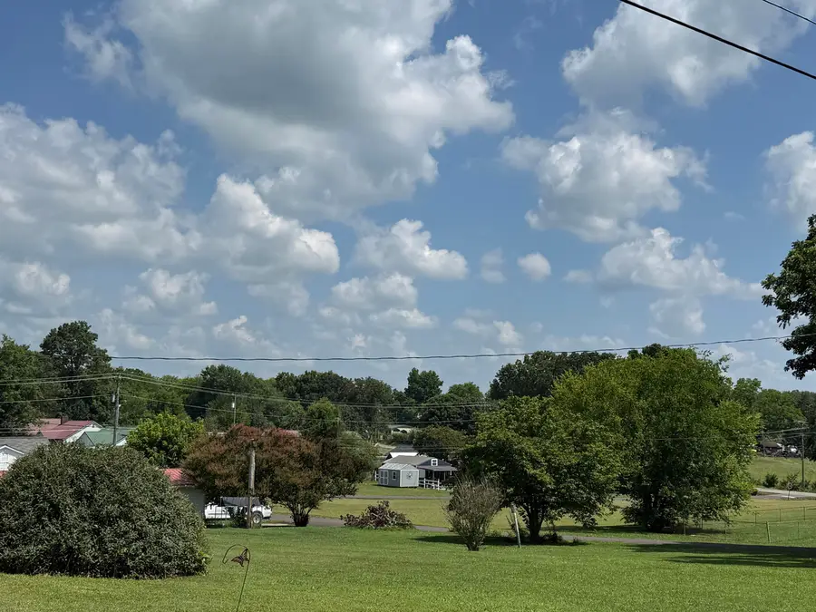 16 Saint Francis Street, Englewood, TN 37329 - #3