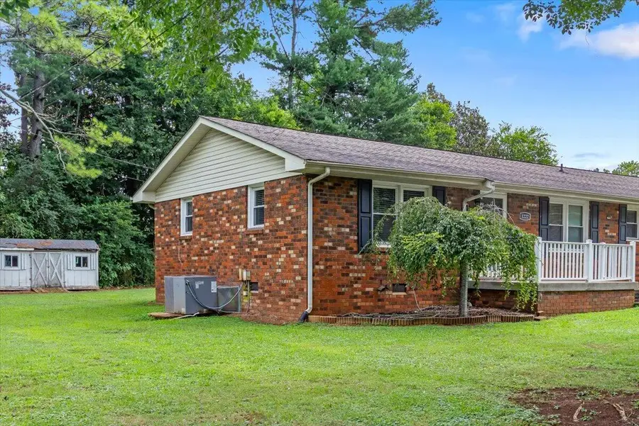 1222 Miami Street, Athens, TN 37303 - #3