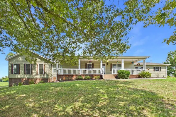 357 County Road 520, Englewood, TN 37329