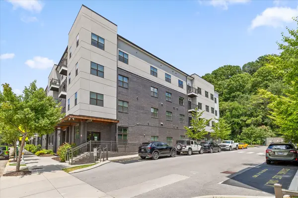 782 Riverfront Parkway, Chattanooga, TN 37402