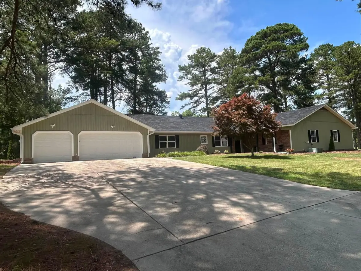 348 Marina Drive Nw, Charleston, TN 37310 - #1