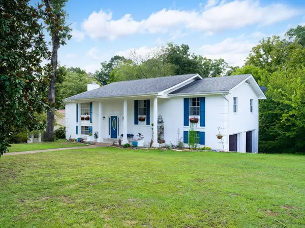 4825 Montcrest Drive, Chattanooga, TN 37416