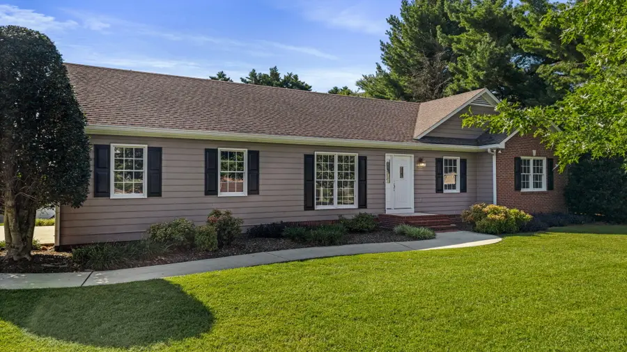 3365 Michigan Avenue Road Ne, Cleveland, TN 37323 - #3