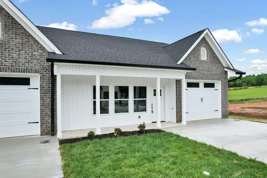 1080 Congress Parkway N, Athens, TN 37303 - #2