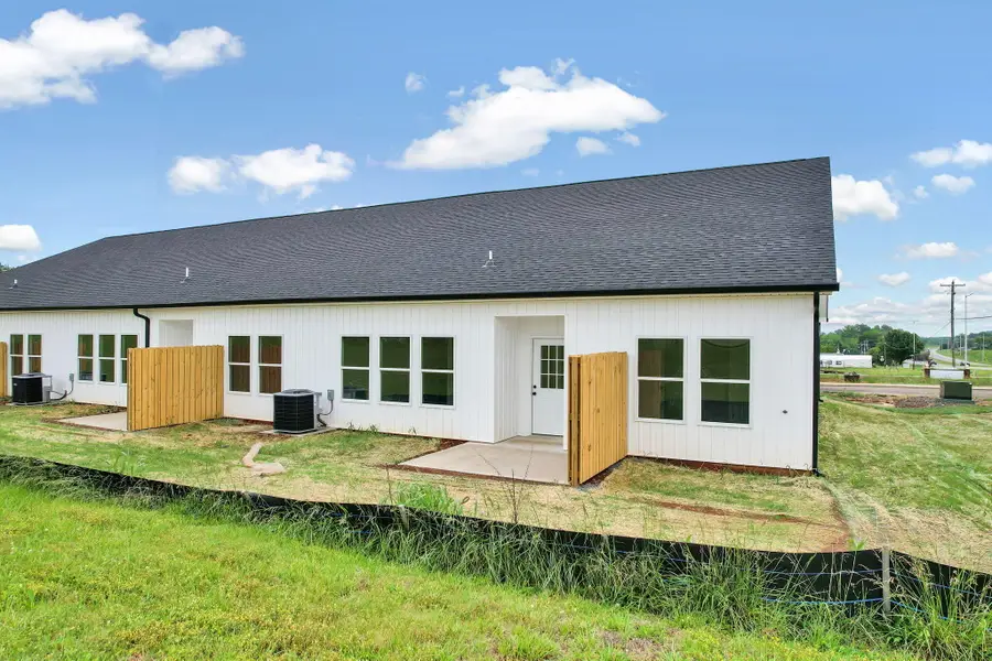 1080 Congress Parkway N, Athens, TN 37303 - #3