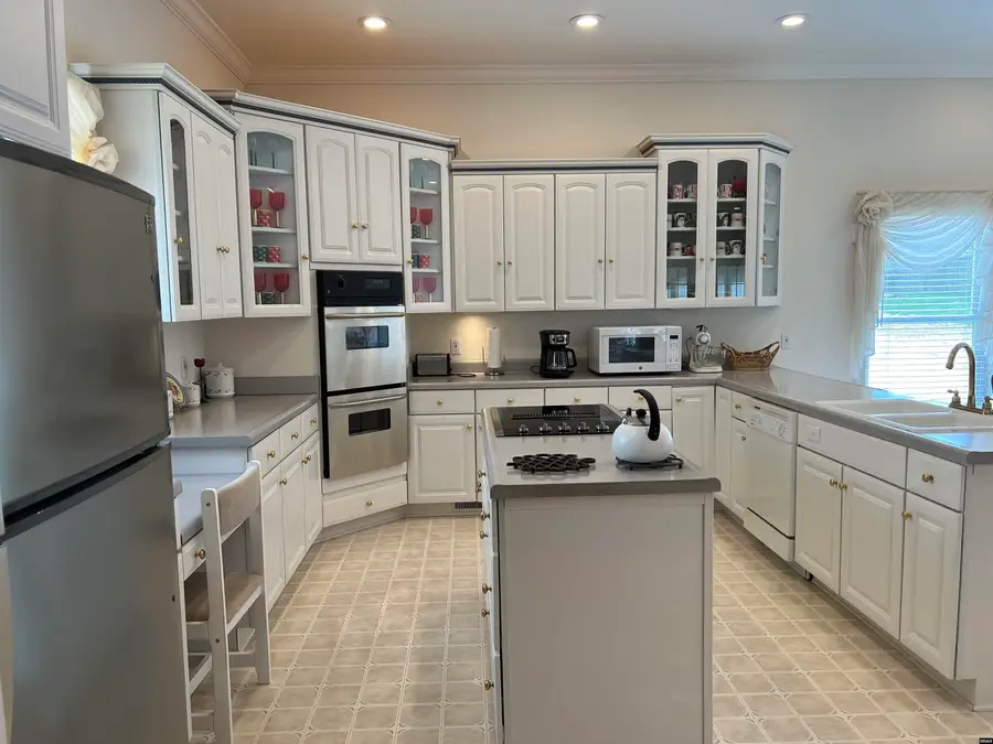 206 Dodd, Martin, TN 38237-2322 - #3