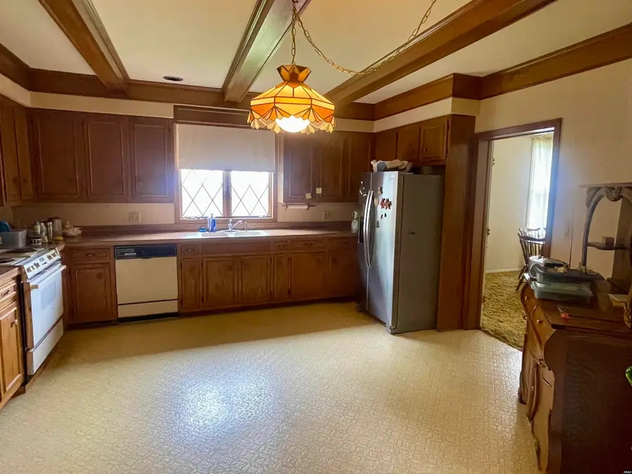 200 Lee St, Martin, TN 38237 - #3