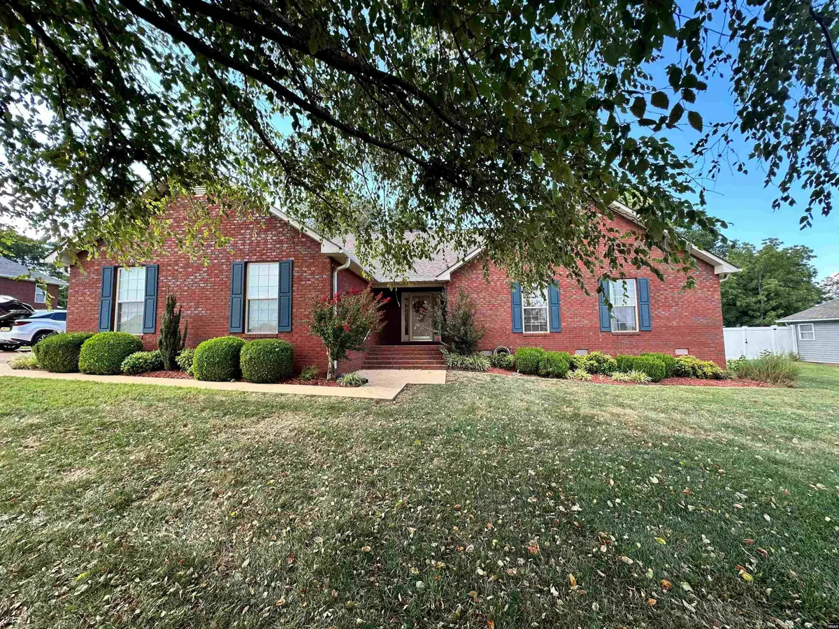 218 Hayes Street, Union City, TN 38261 - Image #1