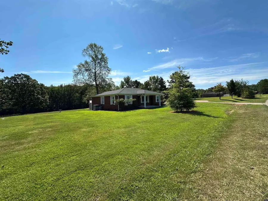 2550 Old Highway 69 S, Camden, TN 38320 - #2