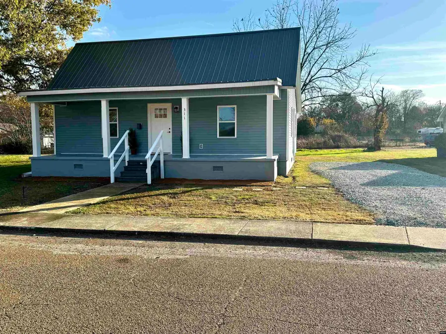 311 Jackson, Martin, TN 38237 - Image #3